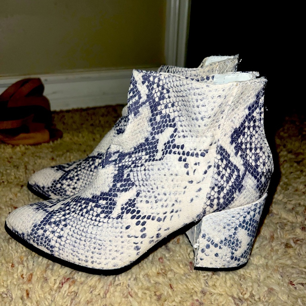Steve Madden Booties. Size 7.5